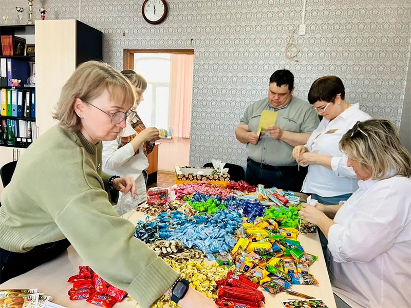 Тепло и забота — в каждой посылке!.
