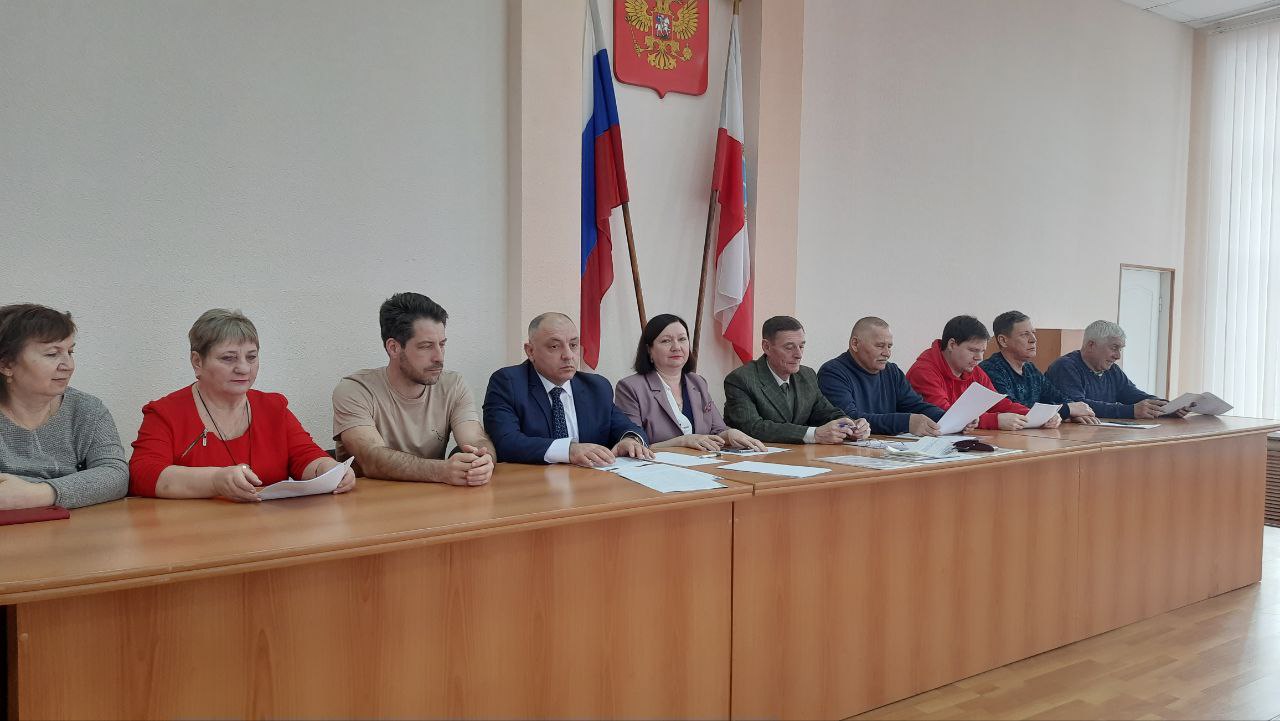 Программа поддержки местных инициатив.