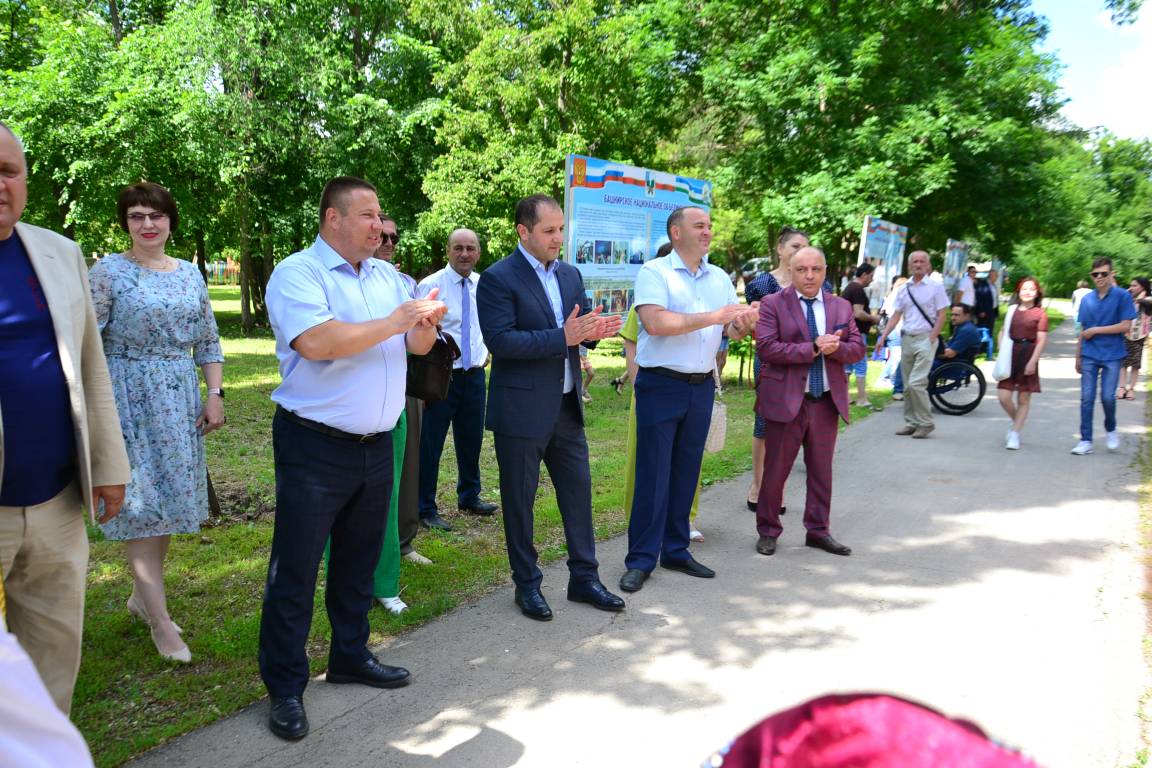 12 июня, в День России, в городском парке культуры и отдыха им. В.А. Важина прошёл яркий праздник.