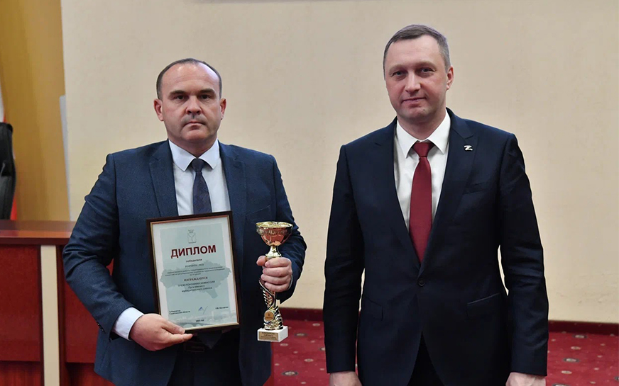 Губернатор Роман Бусаргин провел заседание областной трехсторонней комиссии по регулированию социально-трудовых отношений..