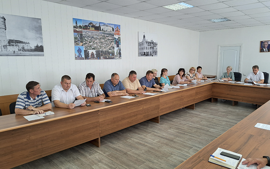 Состоялось заседание постоянных комиссий  Собрания Пугачевского муниципального района.
