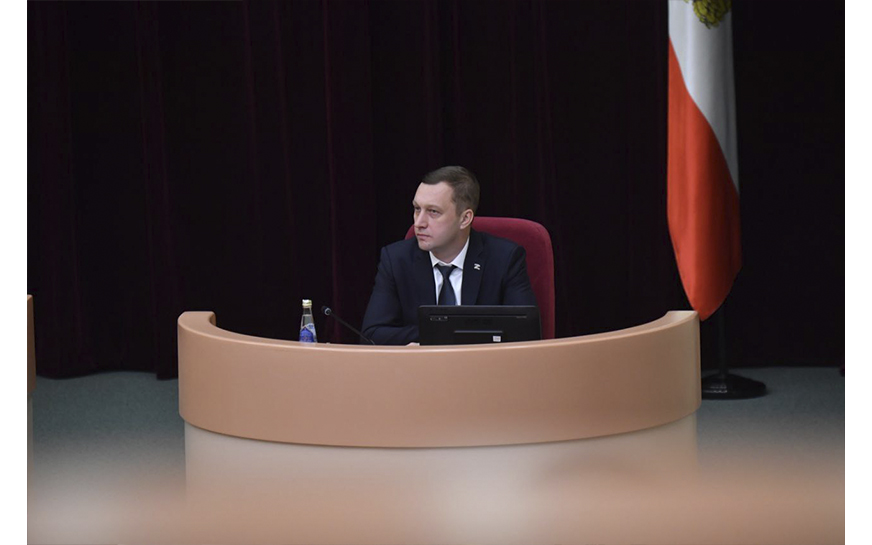 Губернатор Роман Бусаргин сообщил, что в рамках заседания областной думы приняты поправки в бюджет, предложенные правительством региона..