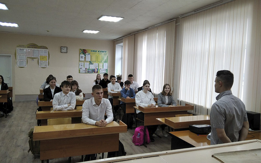 С подростками  Пугачевских школ поговорили о  правонарушениях в сфере незаконного оборота наркотиков.
