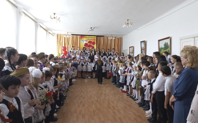 Празднование дня Победы в МОУ «СОШ №5 г.Пугачева».