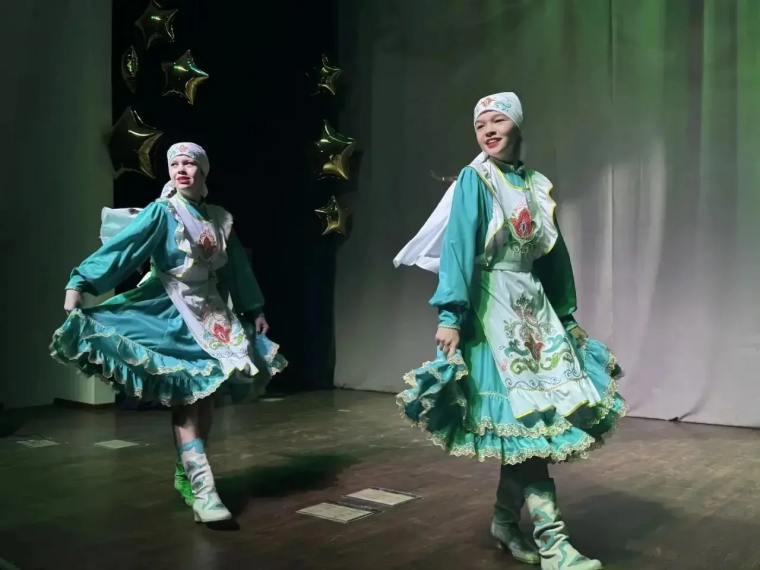 фестиваль межнациональной культуры "Волжские звездочки".