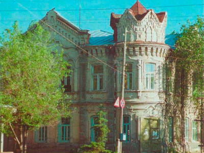 Здание бывшего Николаевского Русско-торгового банка.